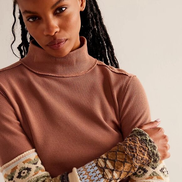 We The Free All Too Well Cuff Turtleneck Top in Raw Umber Combo XS NWT - Picture 7 of 12